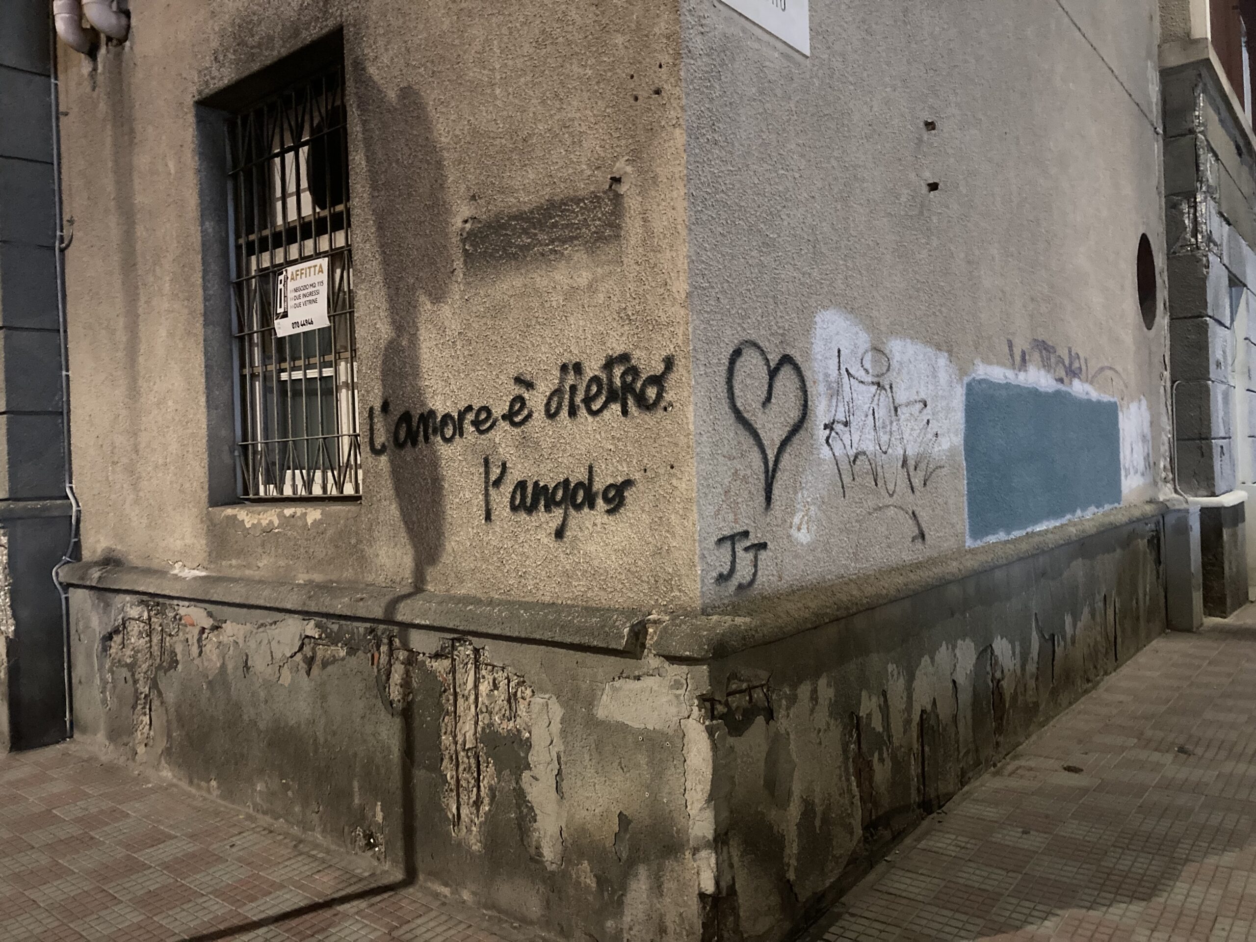 “L’Amore dietro l’Angolo: